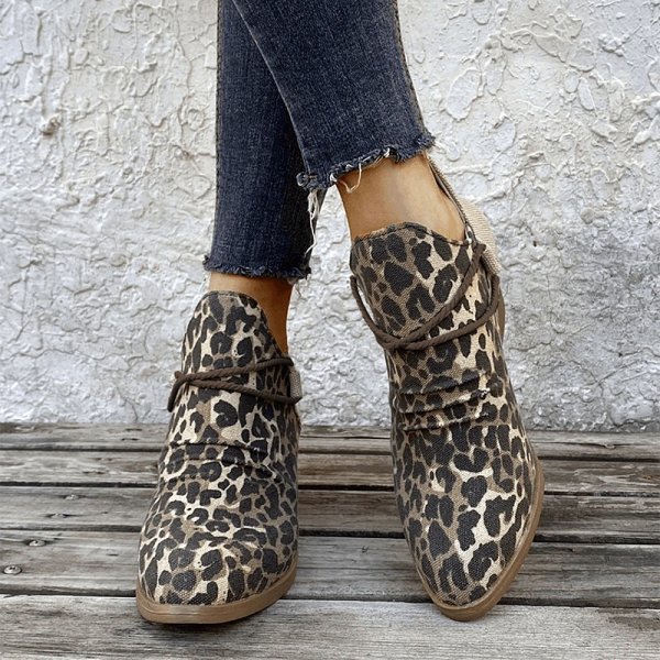 Women's Retro Boots Fashion Leopard Print Shoes Pointed Toe Square Heel Ankle Boots